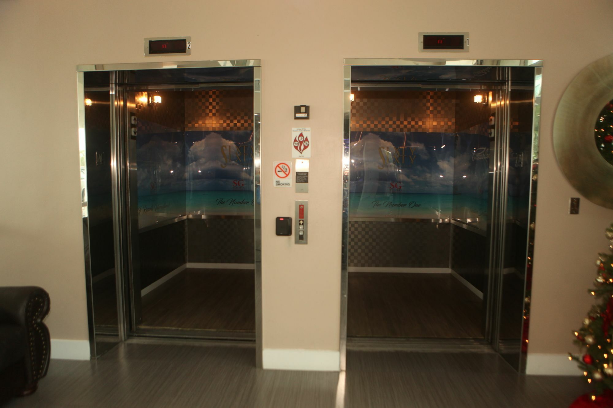 The Casablanca On The Ocean West Tower Hotel Miami Beach Exterior photo